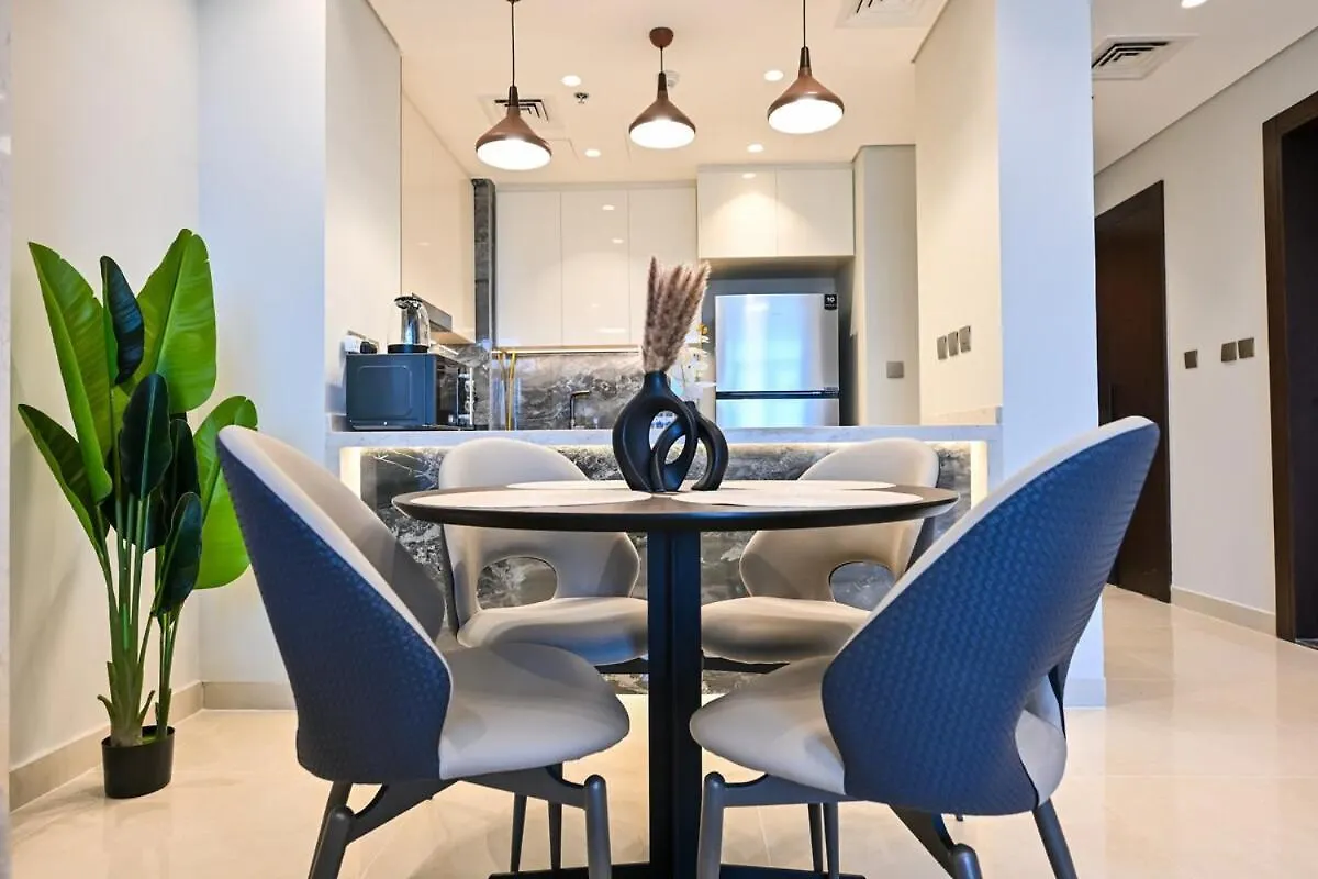 Stunning 1 Bdr Luxury With Burj Khalifa View Apartment Dubai