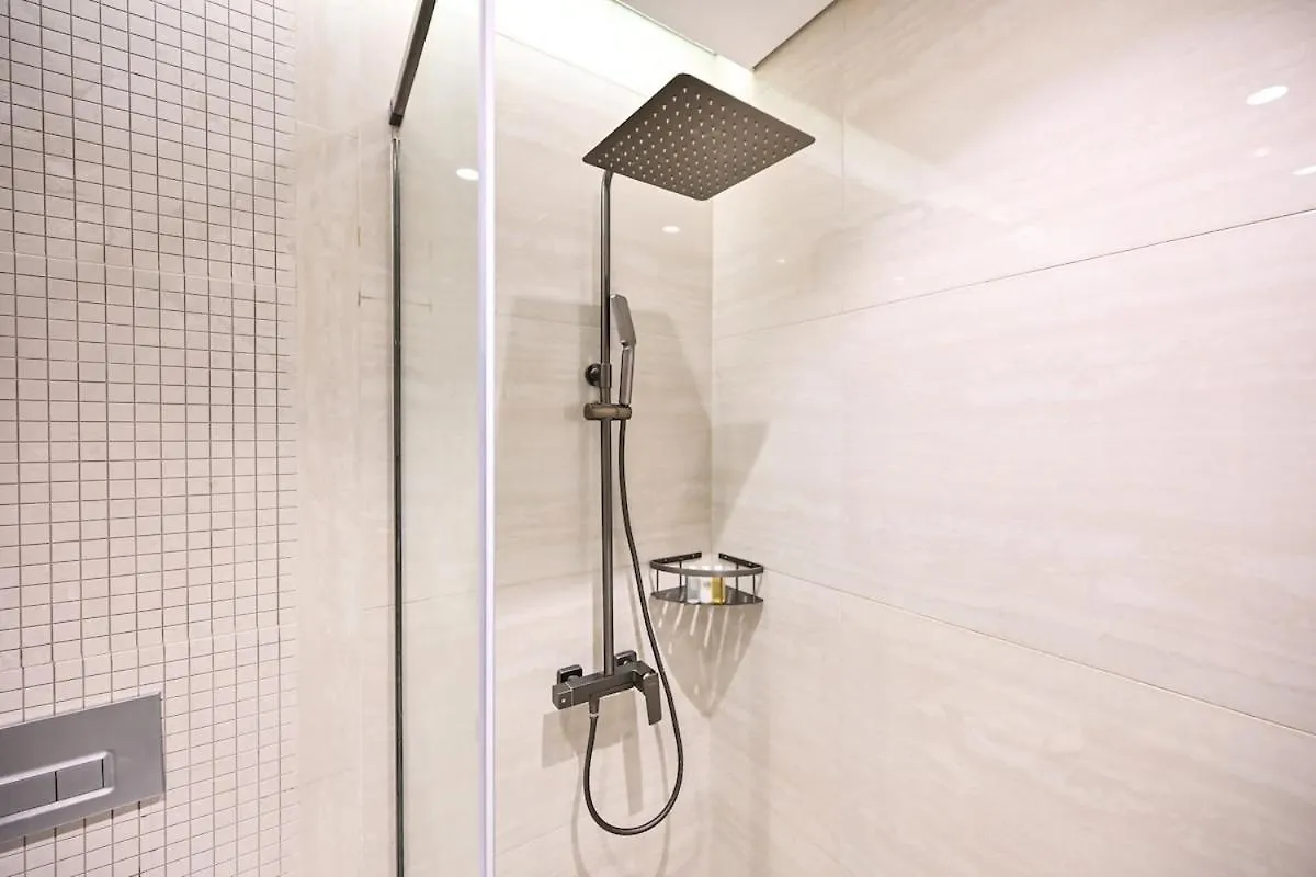 Stunning 1 Bdr Luxury With Burj Khalifa View Apartment Dubai